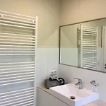 度假居 Komplettes Berlin Gaestehaus In Seenaehe 95qm2 Monteurzimmer 波茨坦