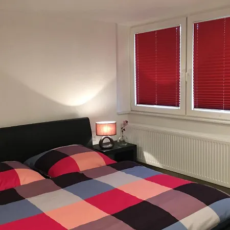 度假居 Komplettes Berlin Gaestehaus In Seenaehe 95qm2 Monteurzimmer