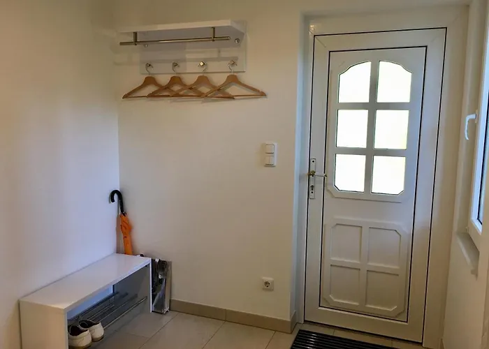 Komplettes Berlin Gaestehaus In Seenaehe 95qm2 Monteurzimmer *